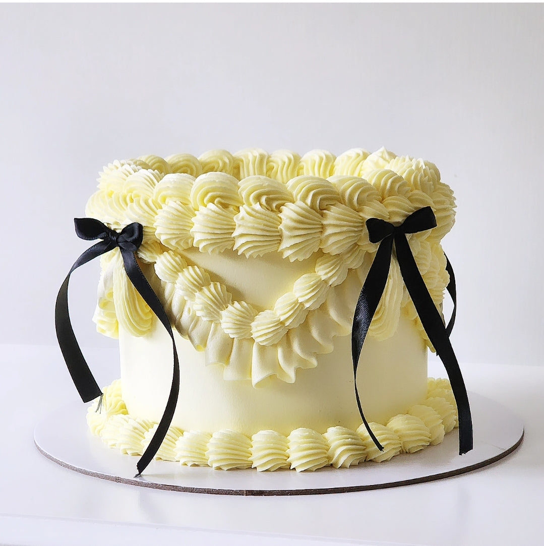 Blissfully Sweet (Black Ribbon)