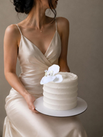 White textured plain cake with flower sydney